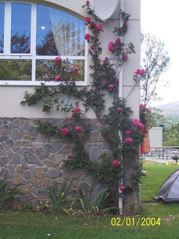 Hotel La Mora Villaseca de Laciana Kültér fotó